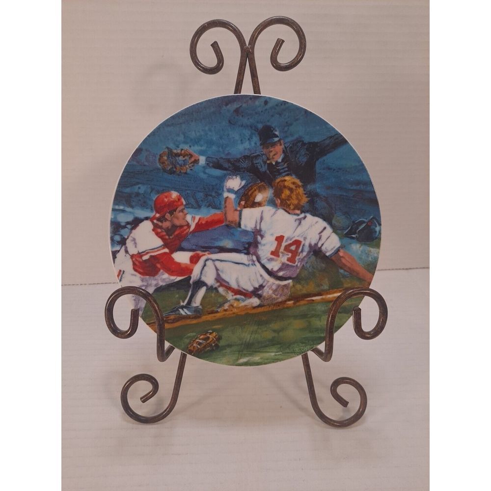 Vintage 1985 Moments Of‎ Victory Baseball Ray Cara  7" Diameter Avon Plate